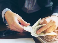 BAIL BONDS NEAR ME OPEN NOW